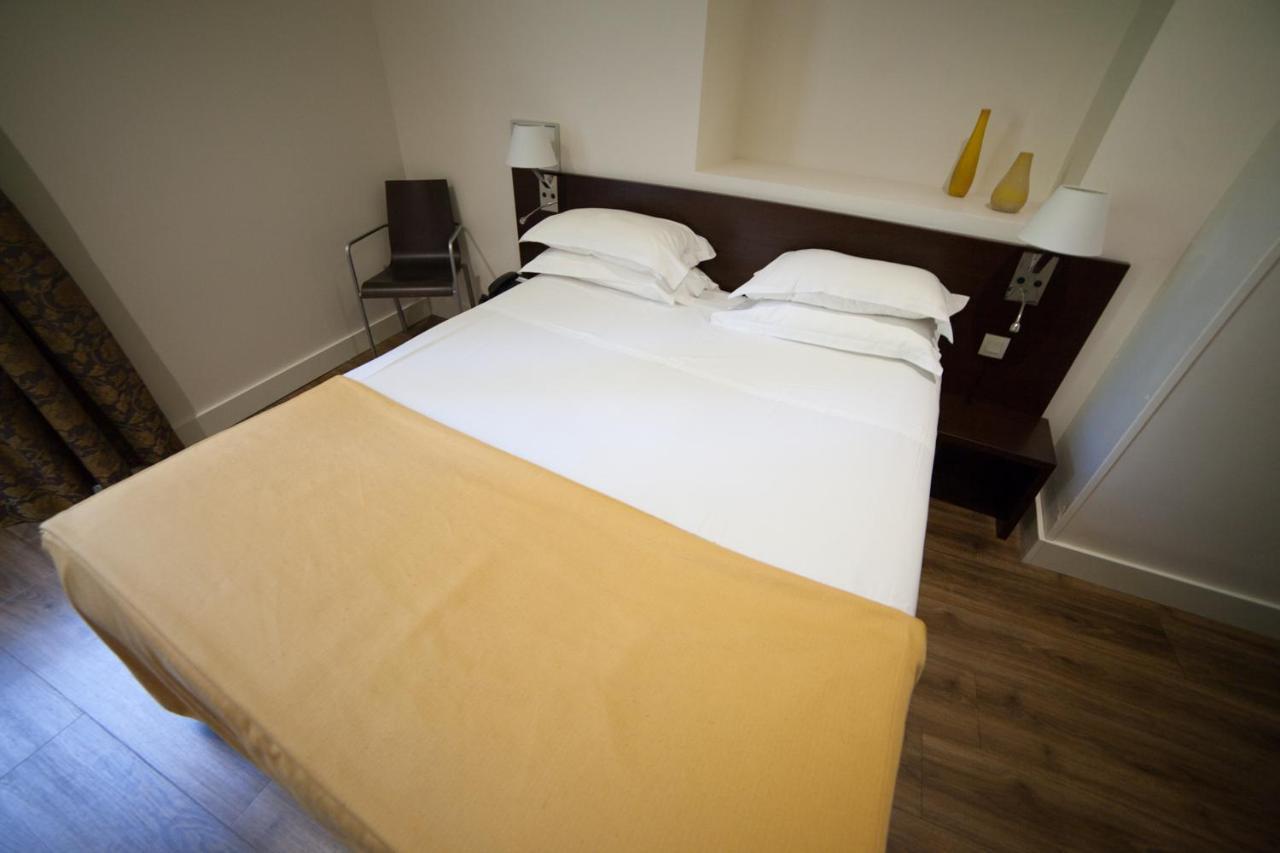 Hotel La Beauze オービュッソン エクステリア 写真