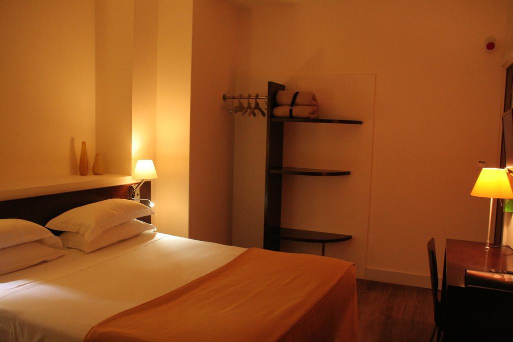 Hotel La Beauze オービュッソン エクステリア 写真